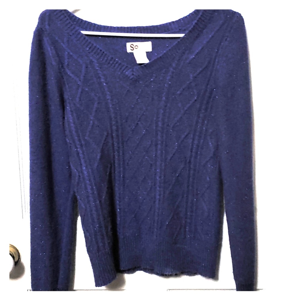 Long sleeve sweater